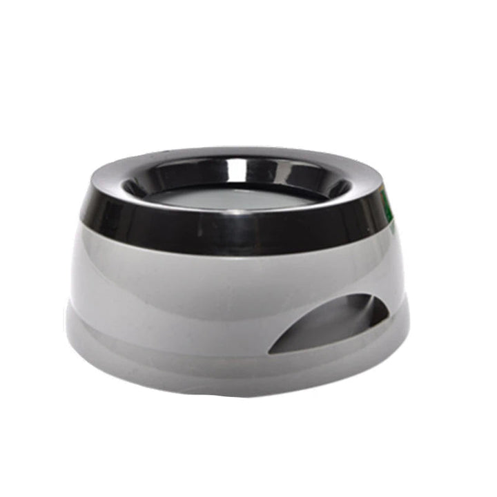 Non-slip, anti-spill pet drinking bowl, splash-proof for dogs & cats, ideal for travel hydration