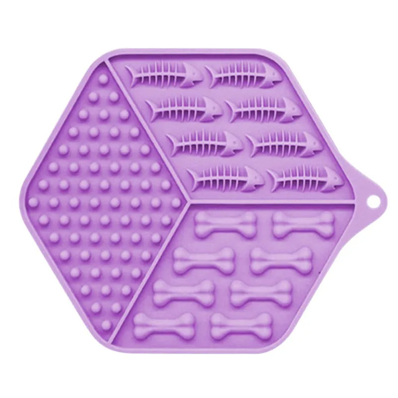 Non-slip pet feeding mat in a modern design, made from pet-safe silicone, dog & cat supplies