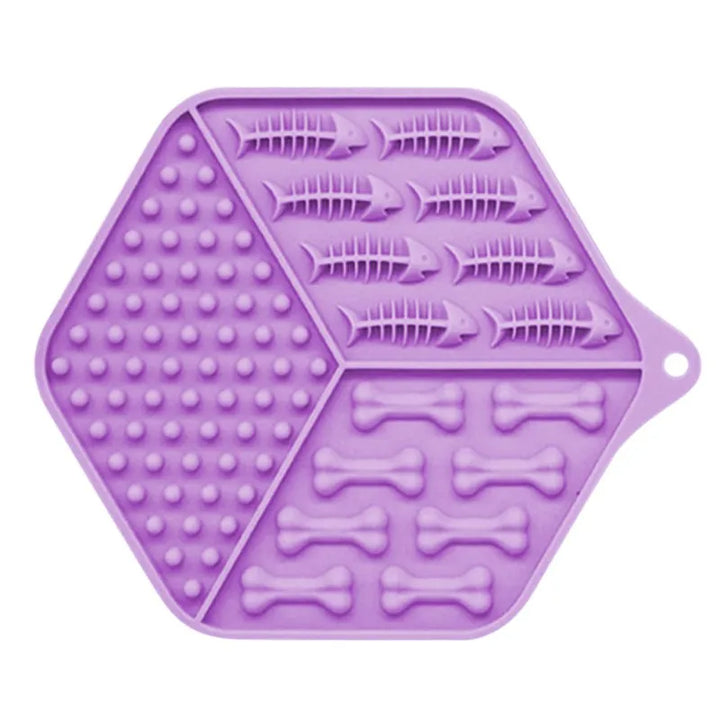 Non-slip pet feeding mat in a modern design, made from pet-safe silicone, dog & cat supplies