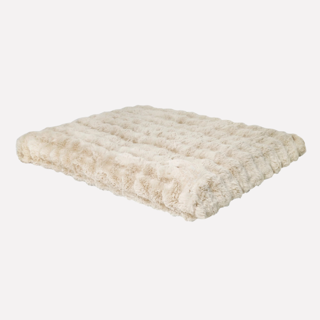 Large dog bed featuring orthopedic memory foam and a convenient washable cover, ideal for a comfortable pet rest.