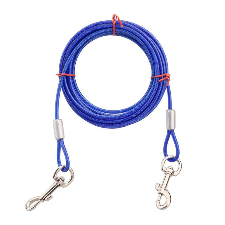 Heavy-duty outdoor dog leash with PVC coated steel cable for reliable pet control