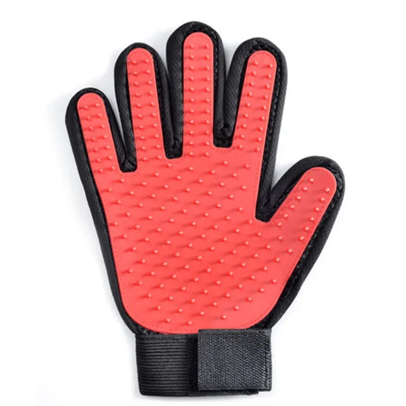 Ergonomic Pet Hair Removal Glove for comfortable pet grooming. Effective cat & dog shedding brush.
