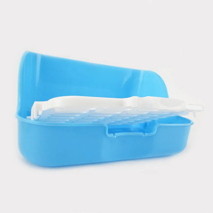 Pet care litter box with integrated ventilation for effective odor management