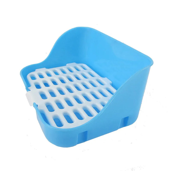 High-quality cat litter box with ventilated base for optimal odor control in pet care