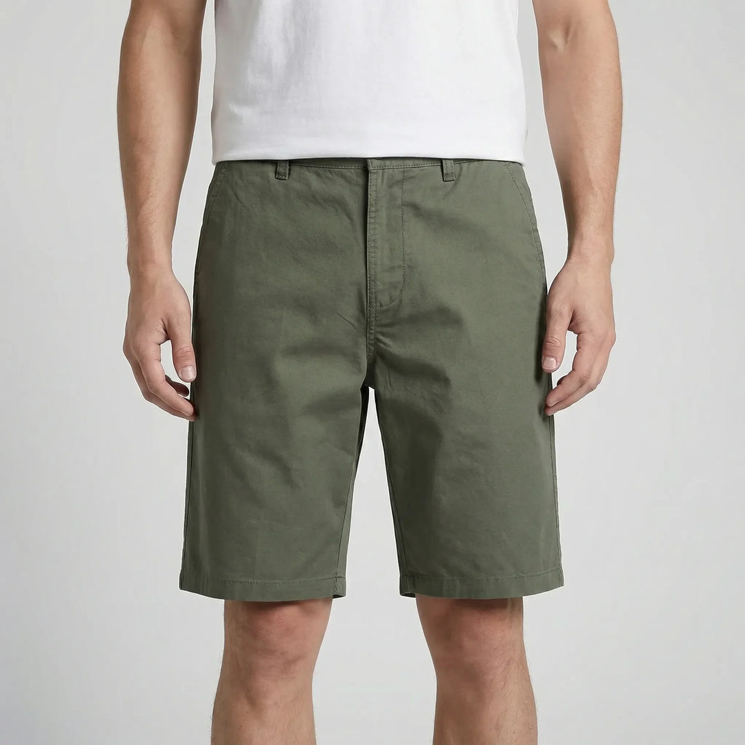 Men's plus size knee-length casual shorts, relaxed fit, elastic waist, perfect for summer streetwear style.