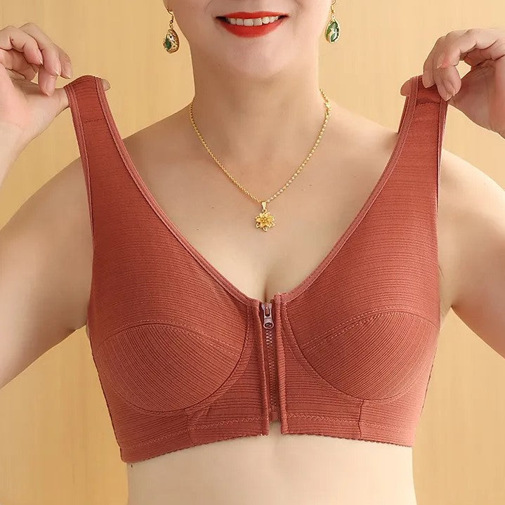 Women's plus size vest bra, front closure, wire-free & seamless for superior comfort.
