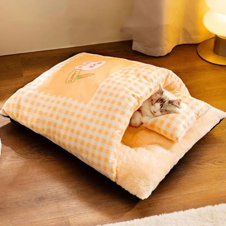 Soft pet bed, a washable sleeping bag for cats.