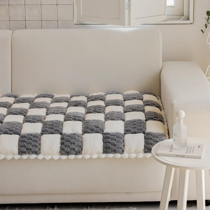 Multi-color plush dog mat, sofa protector, pet furniture cover, non-slip & comfortable