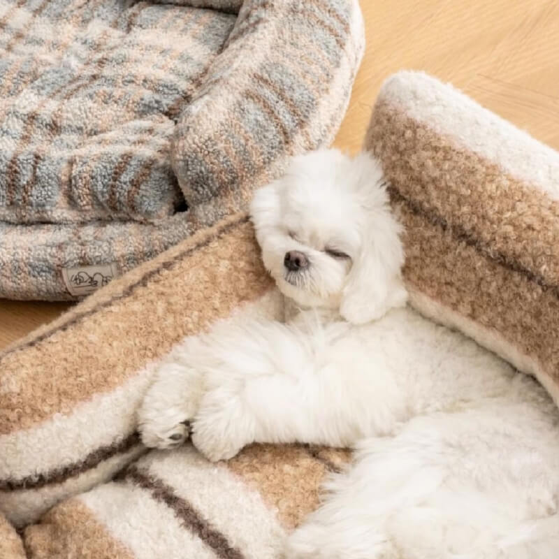 Durable pet bed, washable plush sofa for dogs, ensures long-lasting comfort.