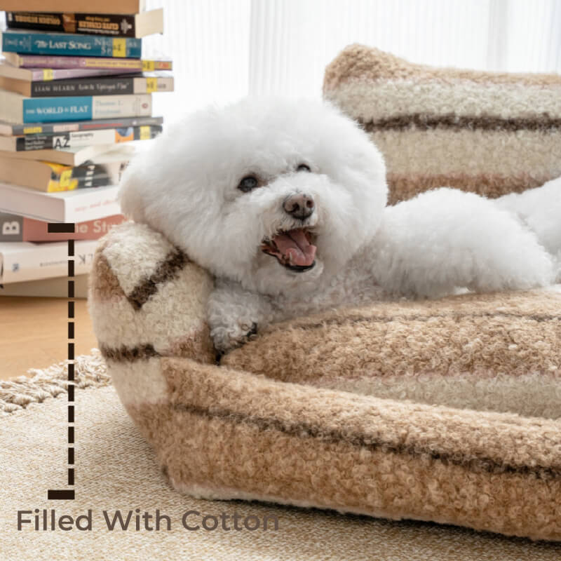 Pet comfort redefined: a plush cozy sofa bed, suitable for both dogs and cats.