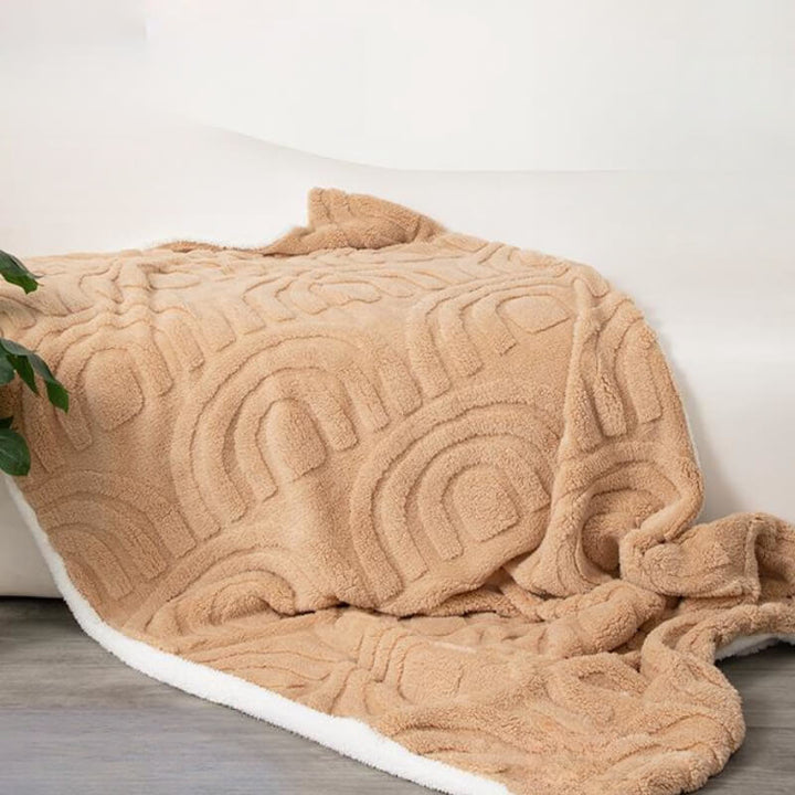 Cozy and soft unisex pet blanket, double-sided plush for ultimate warmth for pets.
