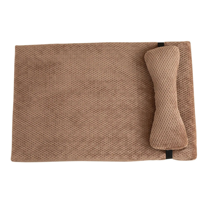 Plush fleece calming pet mat with soft pillow for dogs and cats, featuring anxiety relief design.