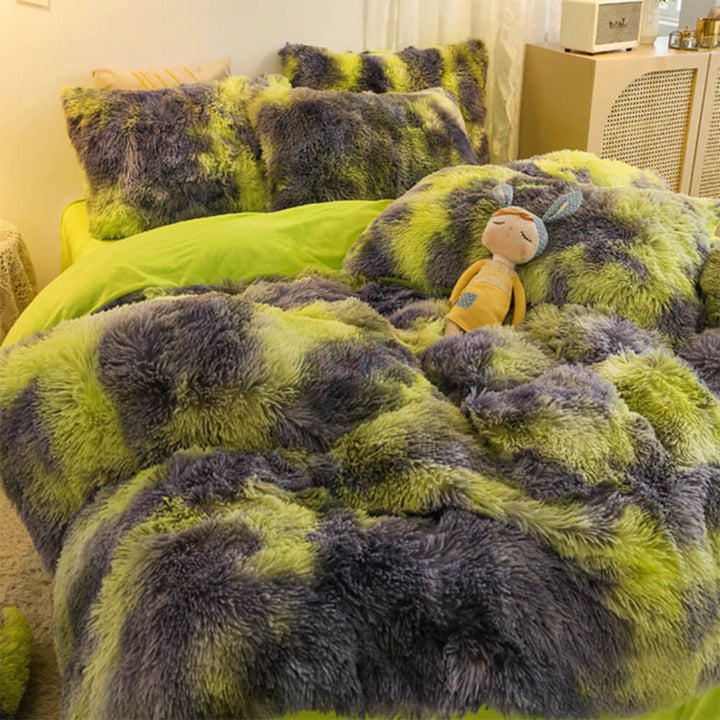 Soft-touch plush gradient bed sheets, warm flannel for winter nights