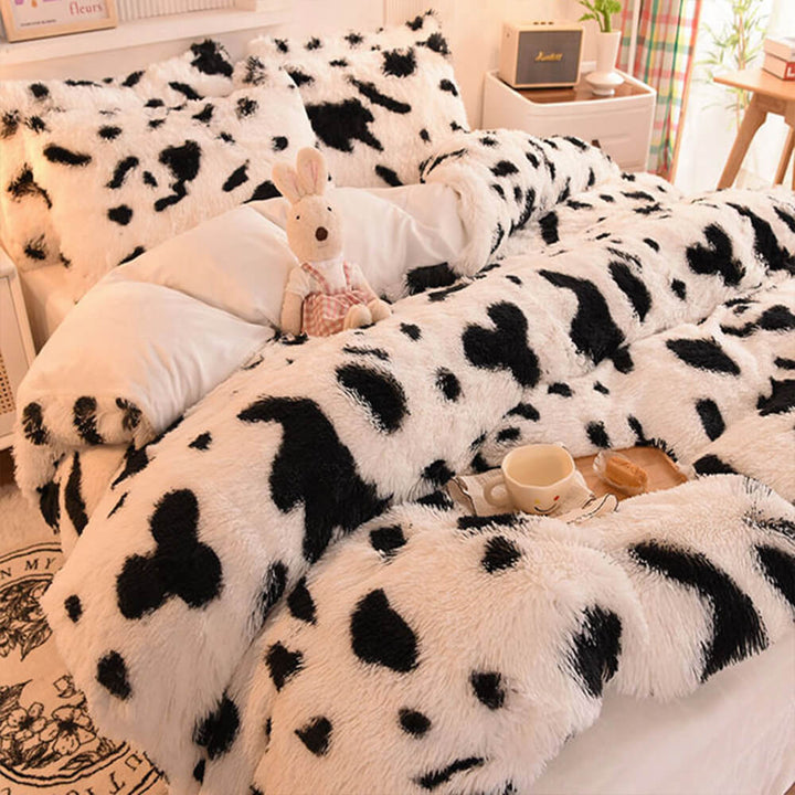 Luxurious plush gradient flannel bedding for ultimate cozy comfort