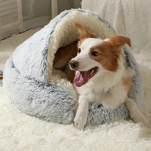 Various sizes of the anti-anxiety pet bed stacked, showing options for different pet breeds, washable.