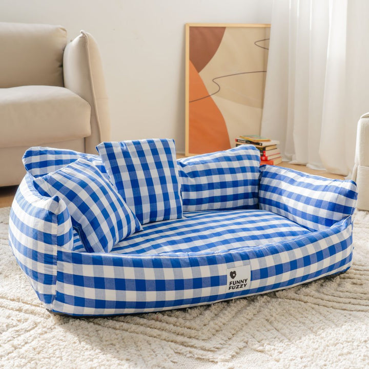 Anti-slip dog bed, comfortable pet sofa with washable cover, modern design