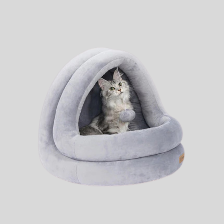 Luxurious indoor pet mat and sofa bed for cats & dogs, features a machine washable cover & cozy design