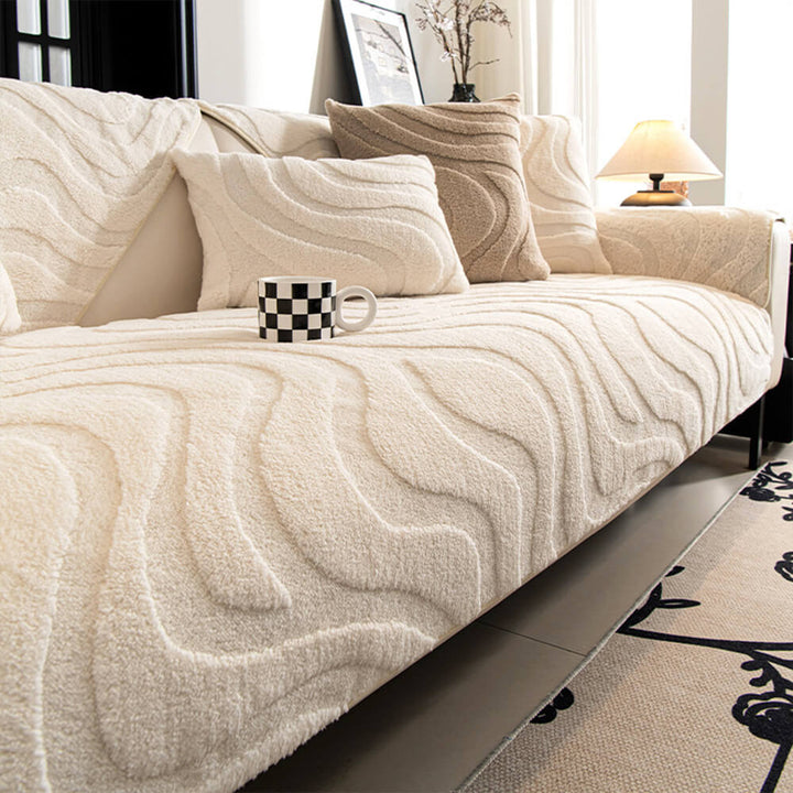 Easy-clean plush jacquard non-slip cover, enhancing living room aesthetics.