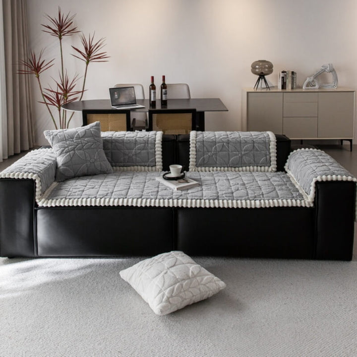 Soft plush leaf pattern couch cover, non-slip & pet-friendly, for living room furniture