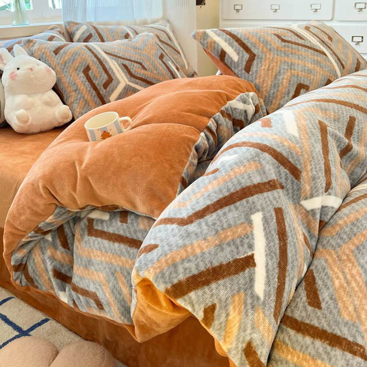 Cozy warm milk velvet sheet set with a quilt cover and pillowcases, perfect for cold nights