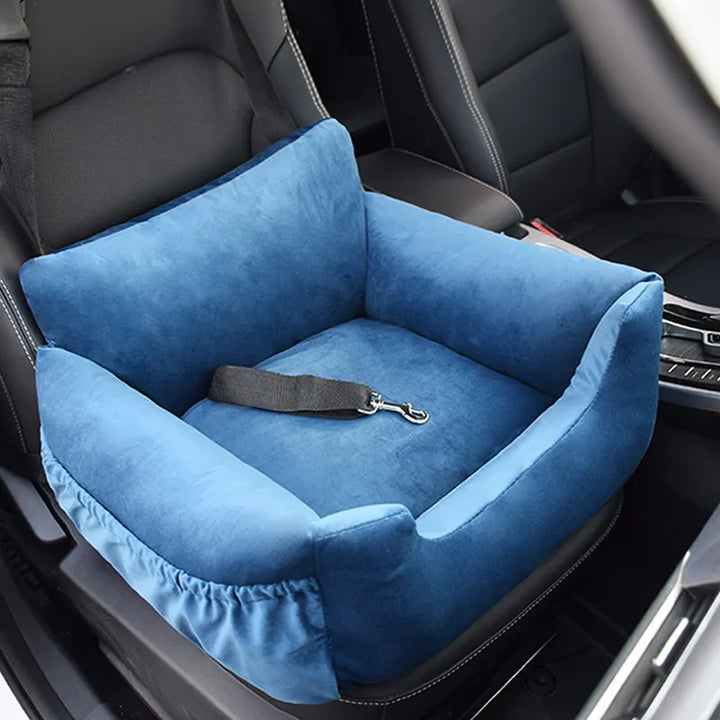 Washable pet car seat for dogs and cats, offering comfortable and safe vehicle travel protection.