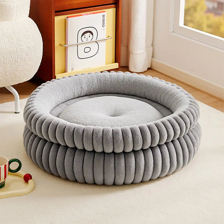 Comfortable cat bed, cuddler design, round shape with washable cover, ideal for small pets