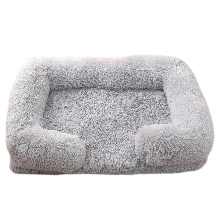 High-quality deep sleep dog bed, square and plush, offering excellent pet support