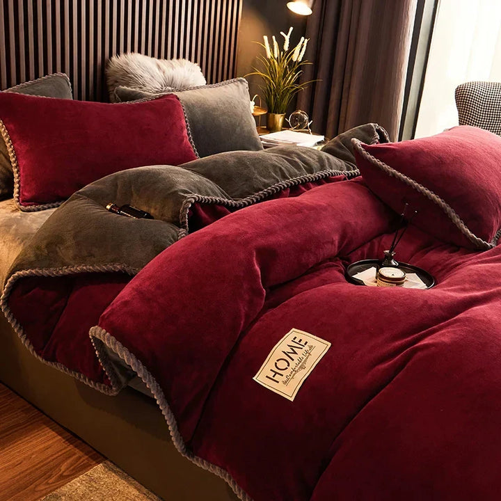 Complete velvet fleece comforter set, warm and soft for cozy bedroom textiles. Plush bedding.