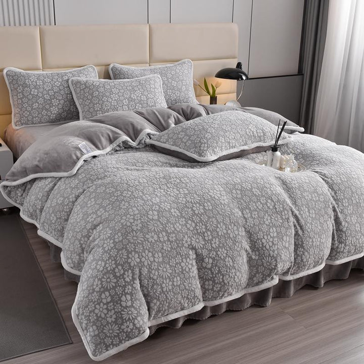 California King velvet bedding set with elegant floral carving, ideal for bedroom decor