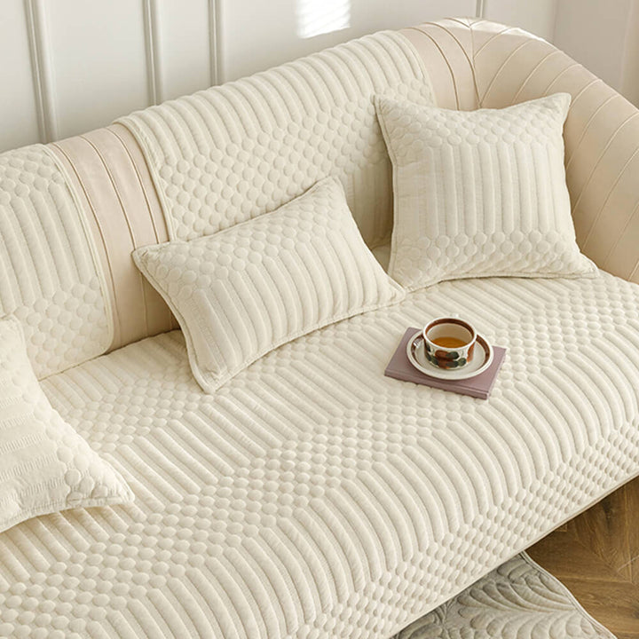 High-quality plush vintage sofa protector, non-slip, designed for everyday use