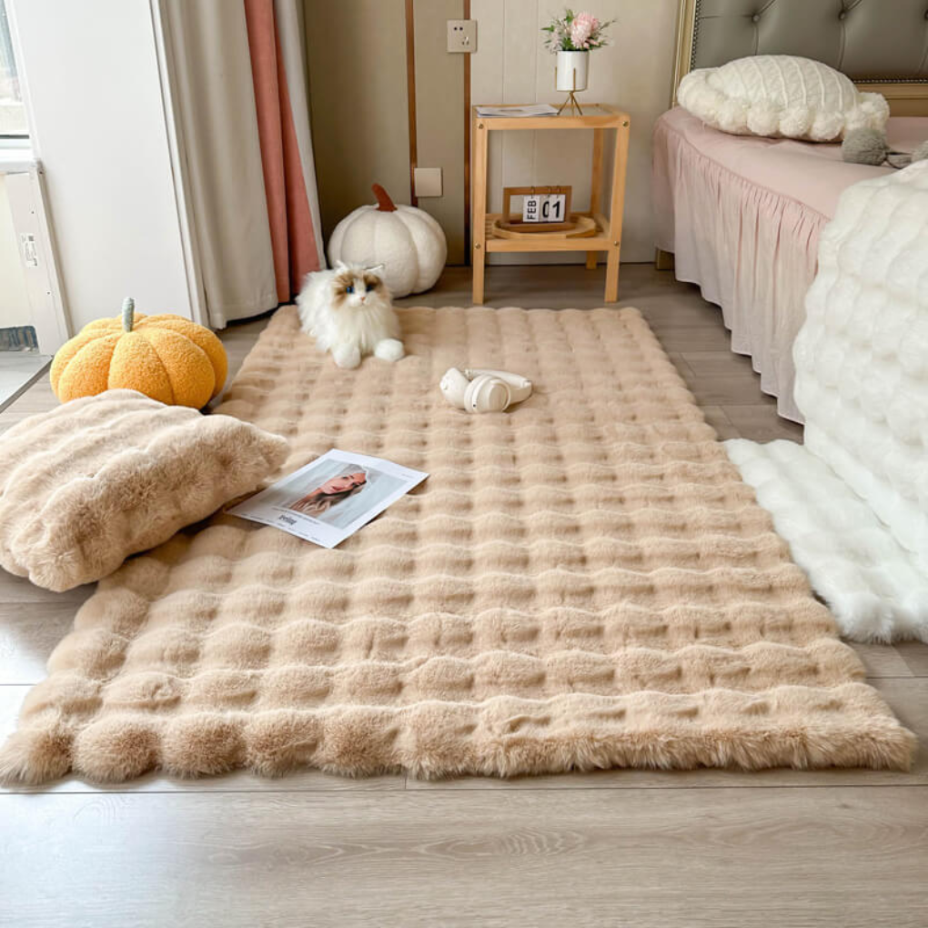 Cozy faux fur sheepskin rug, an ultra-soft area rug for inviting bedroom decor