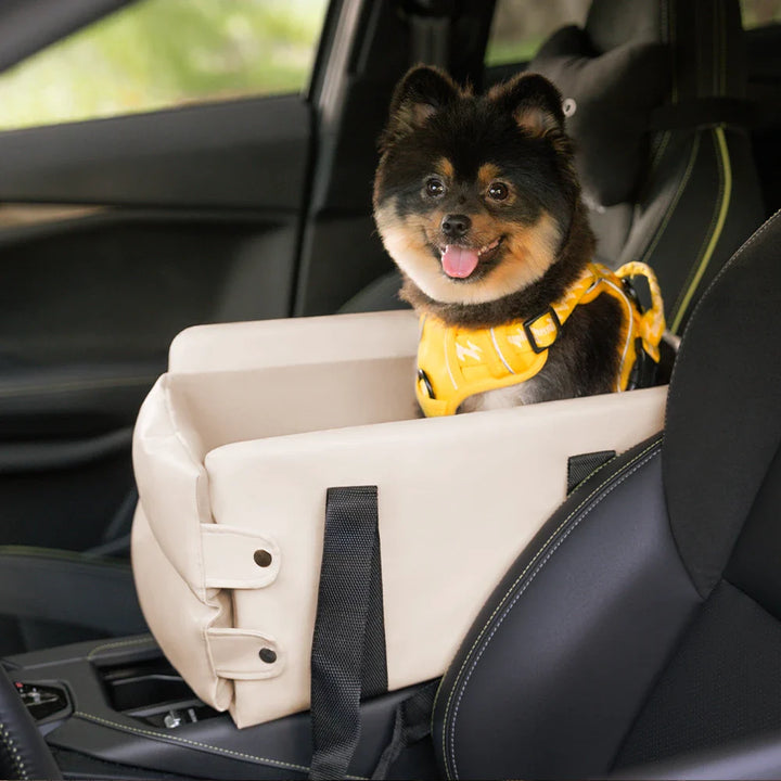 Dog accessory: waterproof faux leather portable pet car seat, small dog travel