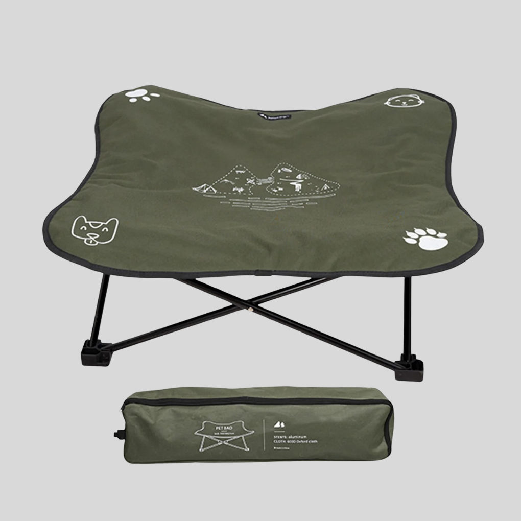 New4 portable pet bed, foldable and elevated, ideal for outdoor use by dogs and cats