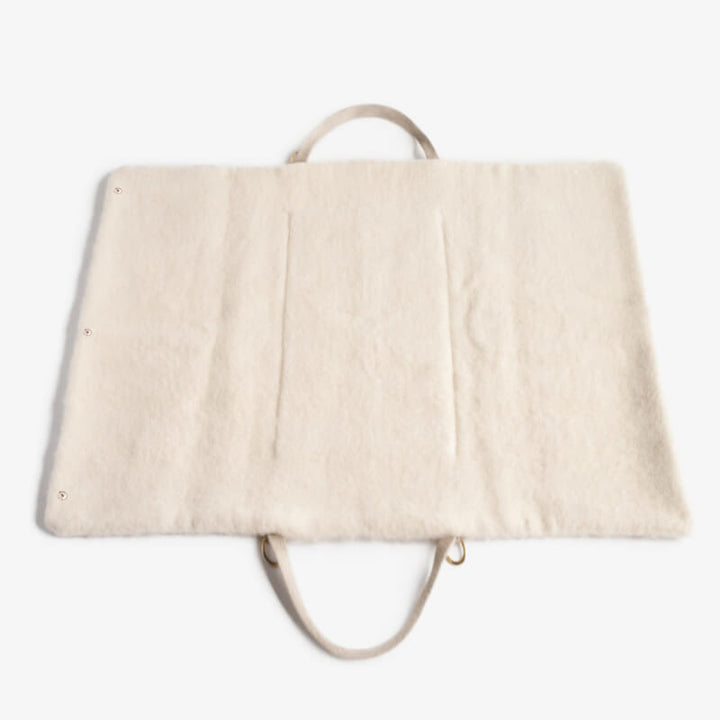 Lightweight pet travel mat, soft dog bed designed for ultimate pet comfort during journeys.