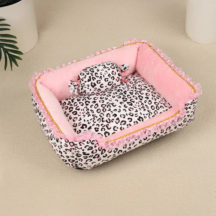 Luxury princess pet bed with eye-catching leopard print, providing all-season plush comfort.