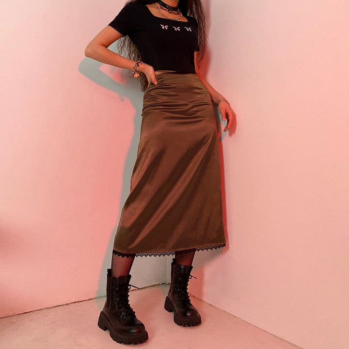 Women's aesthetic maxi skirt with a flowing, versatile design. Perfect for spring & summer fashion.