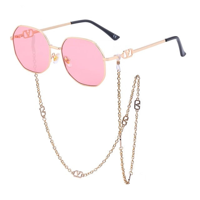 Polycarbonate & alloy frame sunglasses, durable & fashionable UV protective eyewear.