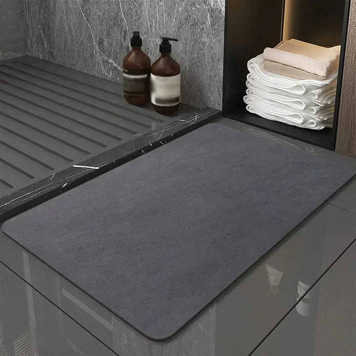 Quick Dry Diatomite Bathroom Mat, anti-slip & super absorbent. Eco-friendly modern bath decor.