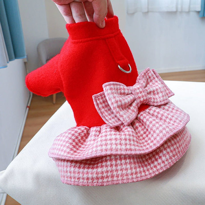 Fashionable red plaid dog dress harness, suitable for small dogs and winter outings.