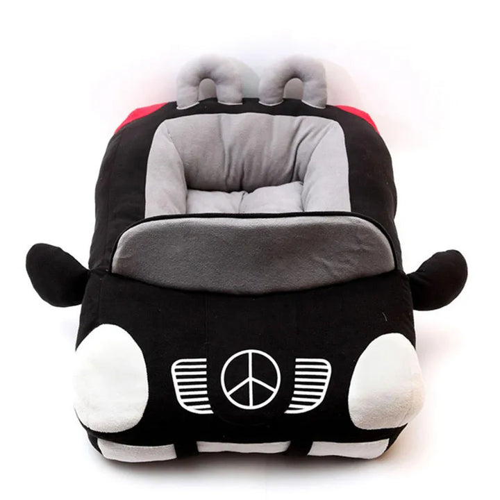 Comfortable sports car dog bed, ideal for small breeds and puppies, durable fabric