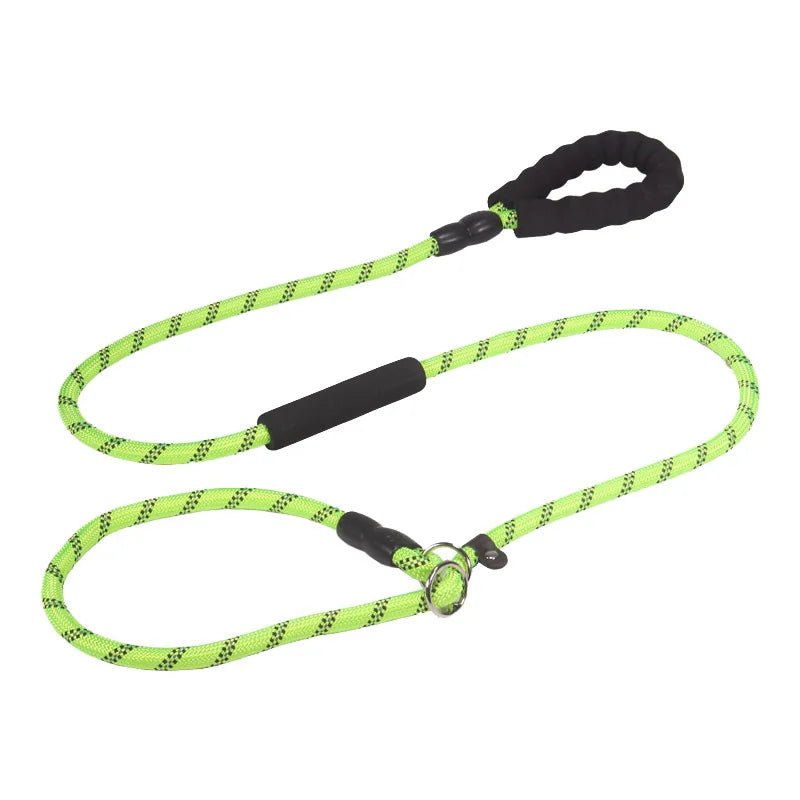 Large dog reflective leash with strong nylon and adjustable collar