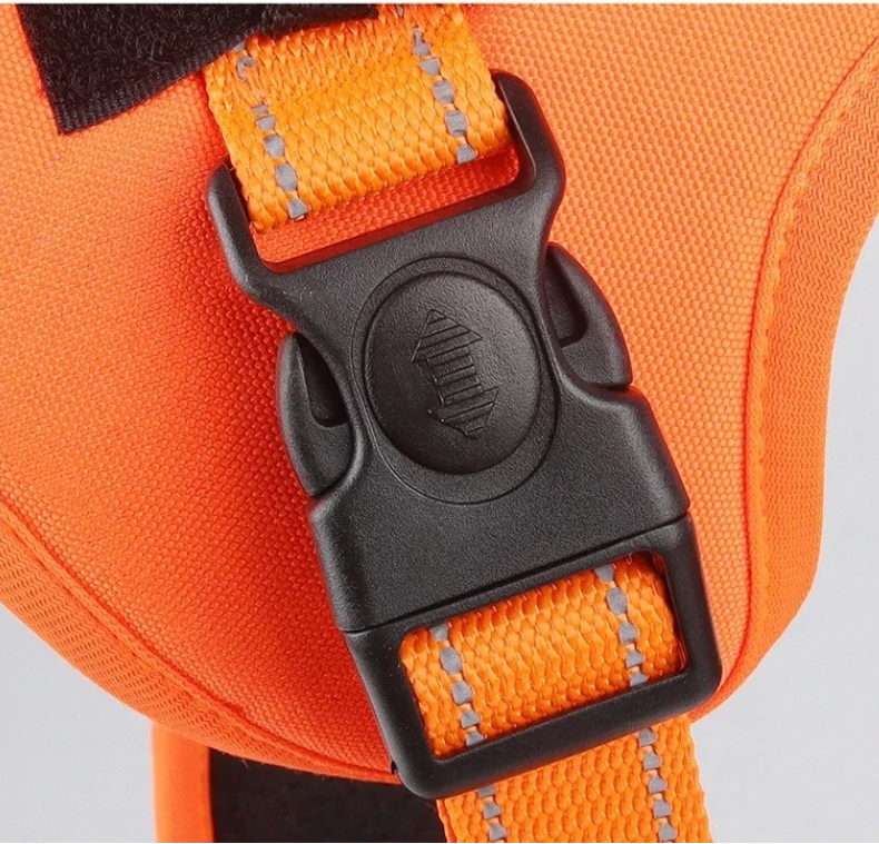 Adjustable unisex dog harness designed for no-pull training and comfort