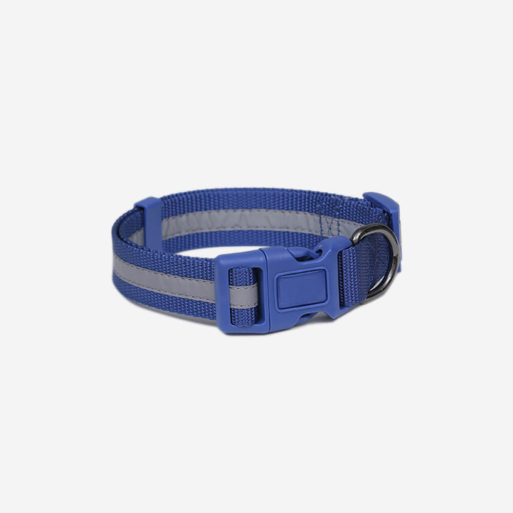 Durable nylon no-pull dog harness with front and back leash attachments for training.