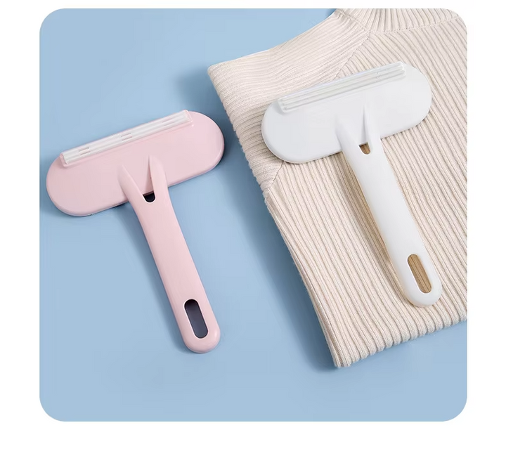 Washable reusable pet hair remover roller, an essential home cleaning and garment care tool.