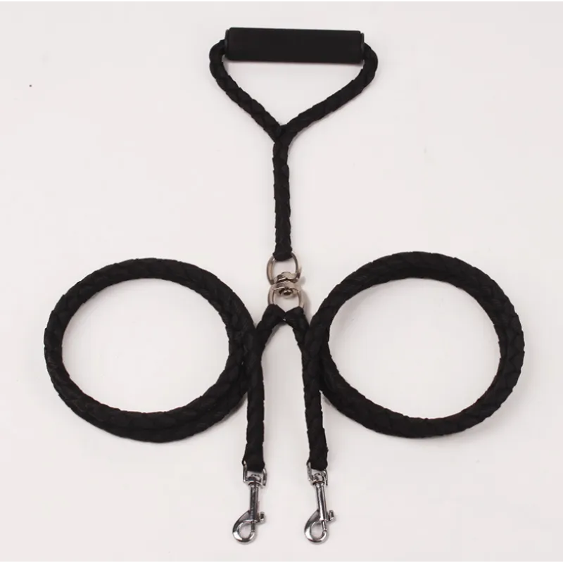 Unisex twin dog leash with strong check pattern, perfect for tangle-free pet walking
