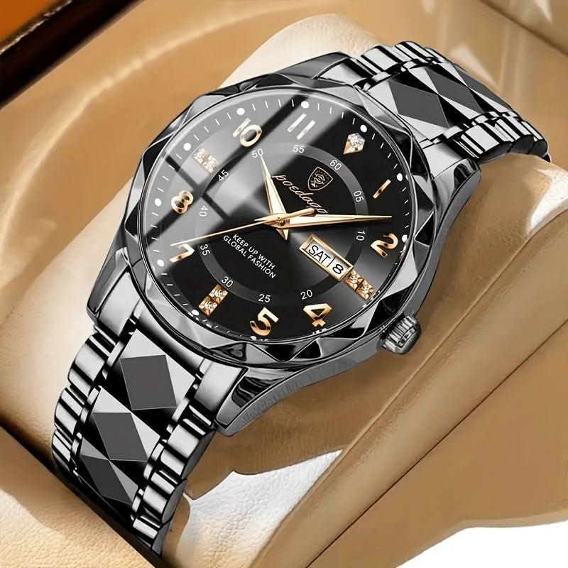 Stylish Men's Sports Watch with a robust design. A fashionable and durable everyday accessory.