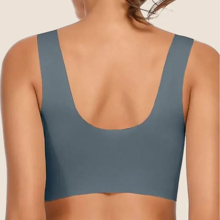 Front view: Women's seamless wireless push-up bra, soft fabric & comfortable design.