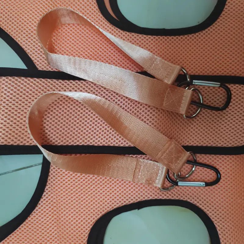 Grooming hammock for pets, a practical tool for bathing, nail trimming, and ear cleaning for cats