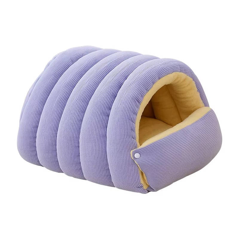 Fleece-lined semi-closed cat bed, easily washable, ideal for anxious cats needing a cozy pet hideaway.