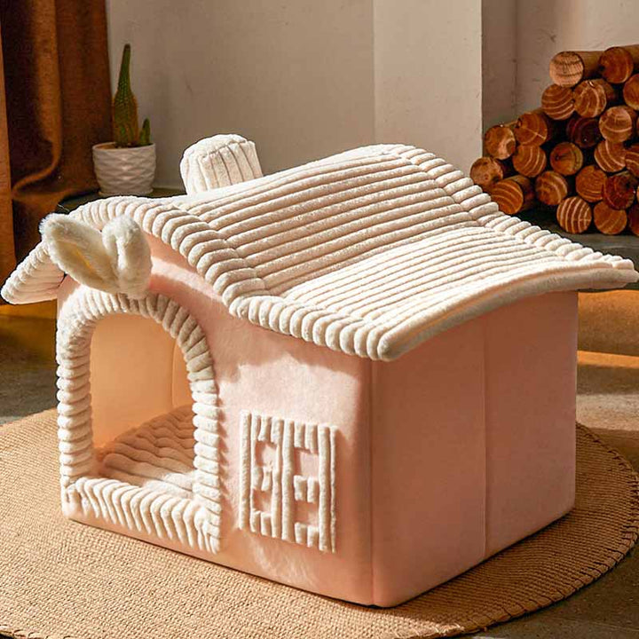 Elegant cat house design pet bed, a washable and enclosed cave for your beloved feline friend.